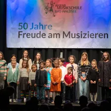 Kinderchor der JMS beim 50-Jahre Jubiläum (Fotograf: Dietmar Hermanutz)